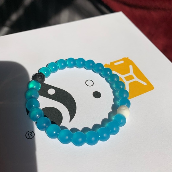 Lokai Authentic Blue Water Bracelet Size Small - Picture 2 of 3